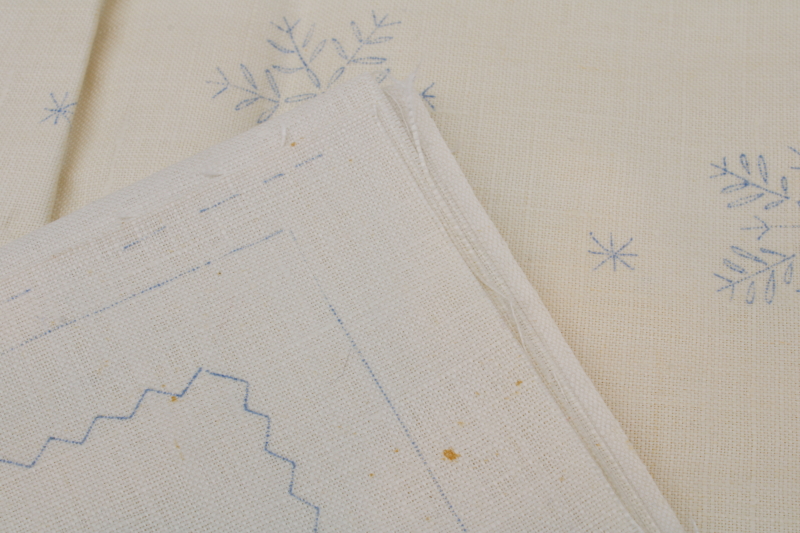 photo of Vintage Bucilla table linens stamped to embroider, winter snowflakes on flax linen fabric #4