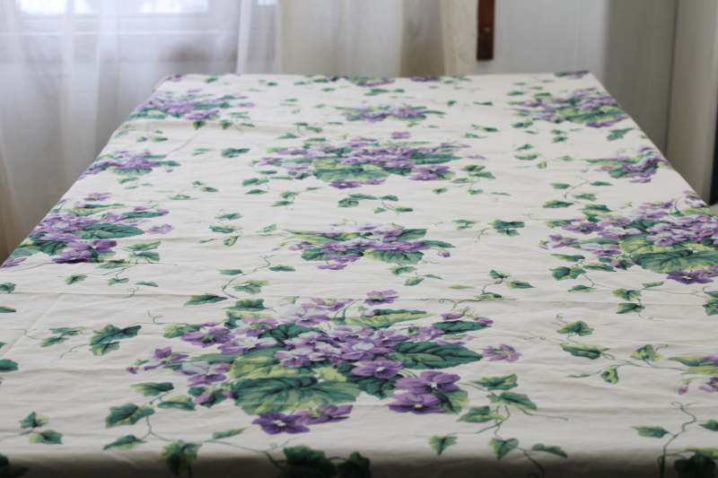 photo of Vintage Sweet Violets Waverly Garden Room poly cotton blend fitted queen bed sheet #1