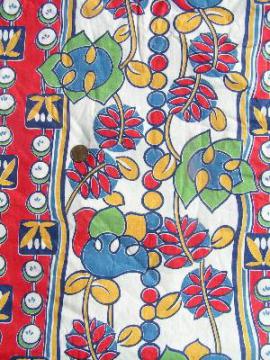 catalog photo of Vintage cotton print fabric, large folk style flowers