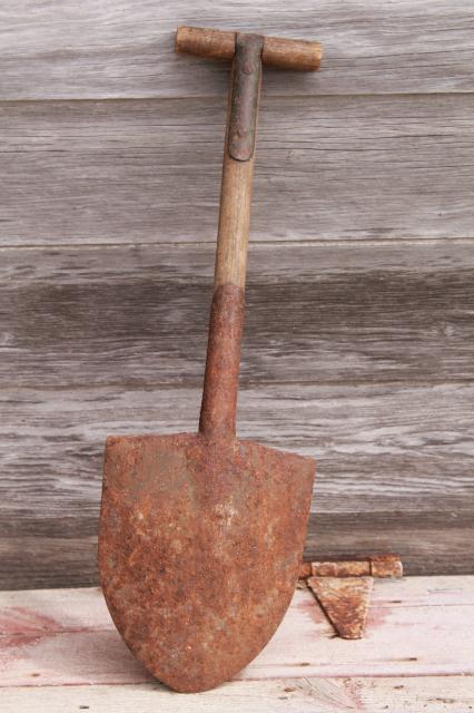 photo of WWI vintage army trench shovel, antique trenching tool, small spade w/ wood handle #2