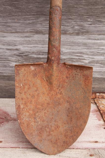 photo of WWI vintage army trench shovel, antique trenching tool, small spade w/ wood handle #4