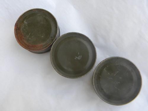 photo of WWII vintage US Army 1-1/2 oz ration tins wood alcohol fuel POISON #3