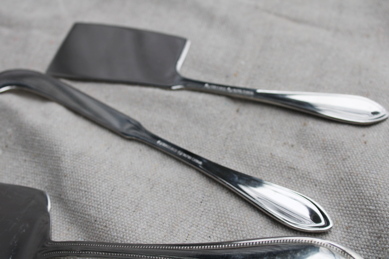 photo of Wallace American Tradition beaded edge pattern stainless flatware, cake servers, casserole spatula, cheese server knives #4