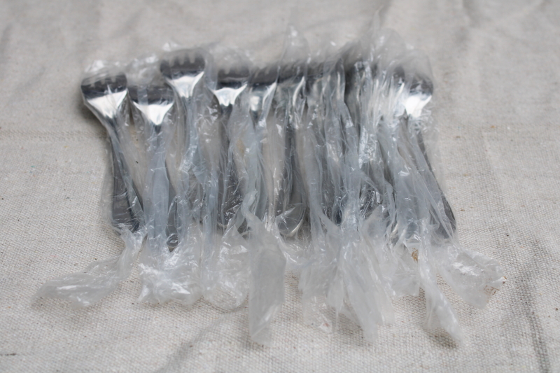 photo of Wallace American Tradition beaded edge pattern stainless flatware, set of 12 salad forks new in bags  #4