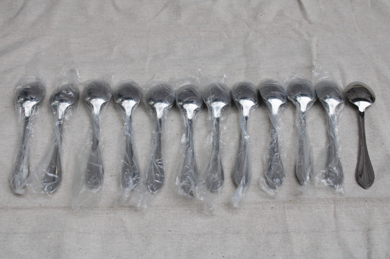 photo of Wallace American Tradition beaded edge pattern stainless flatware, set of 12 soup spoons new in bags  #4