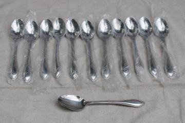 catalog photo of Wallace American Tradition beaded edge pattern stainless flatware, set of 12 soup spoons new in bags 