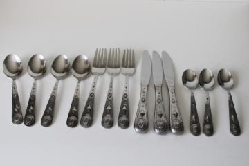 catalog photo of Wallace Taos concha concho pattern stainless flatware, southwest vintage Ralph Lauren style 
