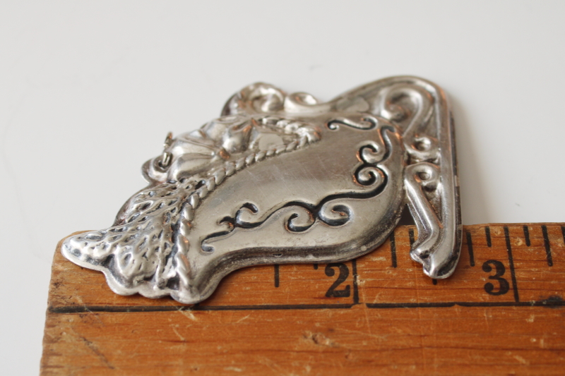 photo of Wallace sterling silver sleigh, vintage Christmas ornament #3