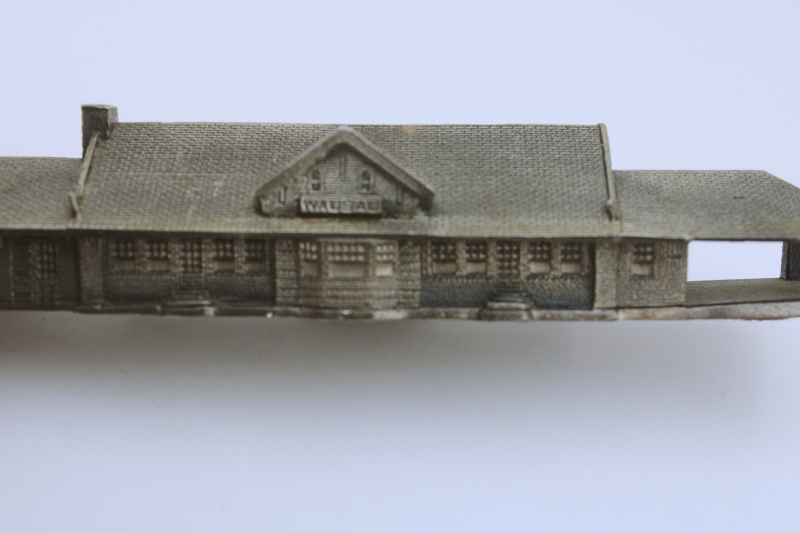 photo of Wausau Wisconsin railroad train station souvenir, depot building vintage pewter miniature  #2