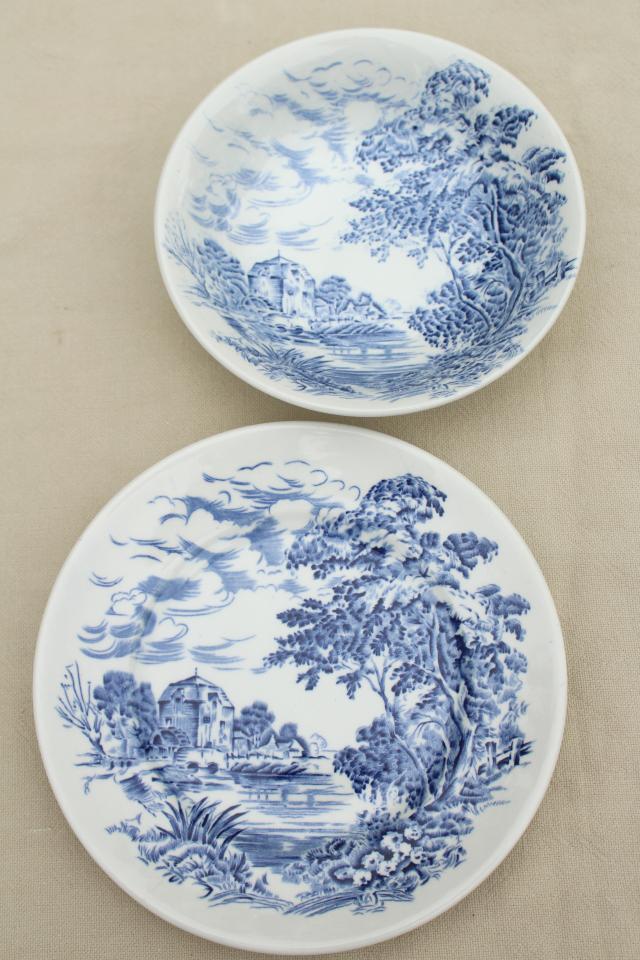 photo of Wedgwood Countryside blue & white china bread & butter plates and fruit bowls #4