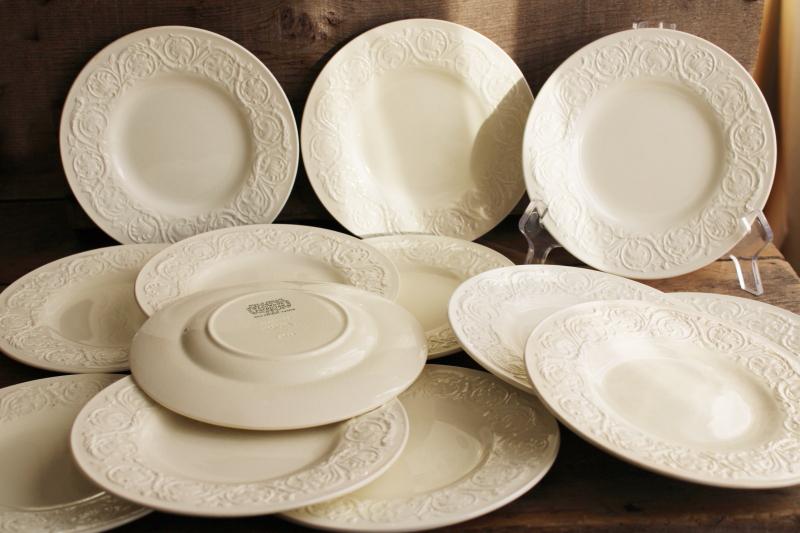 photo of Wedgwood Patrician embossed border creamware china plates, 1930s vintage #1