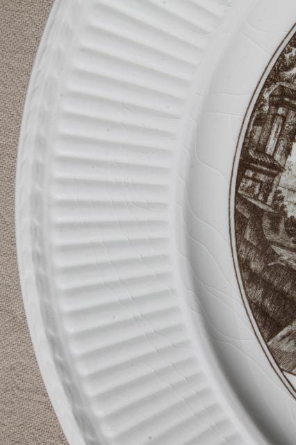 photo of Wedgwood china Piranesi engraving collector's plate, St. John Lateran #3