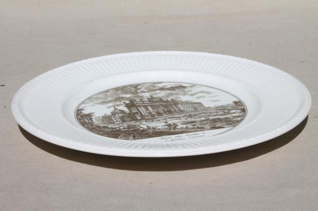 photo of Wedgwood china Piranesi engraving collector's plate, St. John Lateran #4