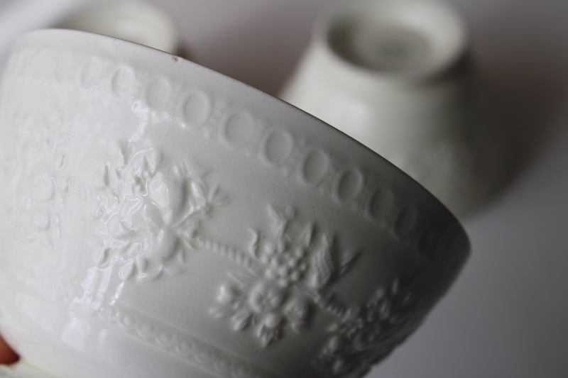 photo of Wellesley Wedgwood vintage creamware china, set four footed bowls, cafe au lait cranberry bowl shape #6