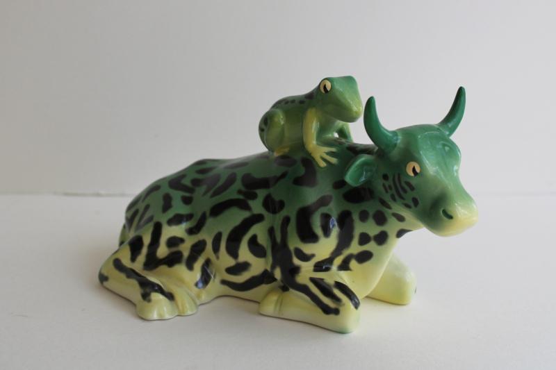 photo of Westland Cow Parade figurine, vintage 2002 Mother Frog china cow w/ frog #1