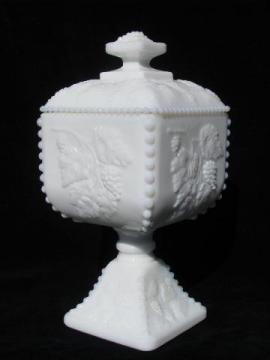 catalog photo of Westmoreland beaded grape bead edge grapes milk glass, pedestal candy dish