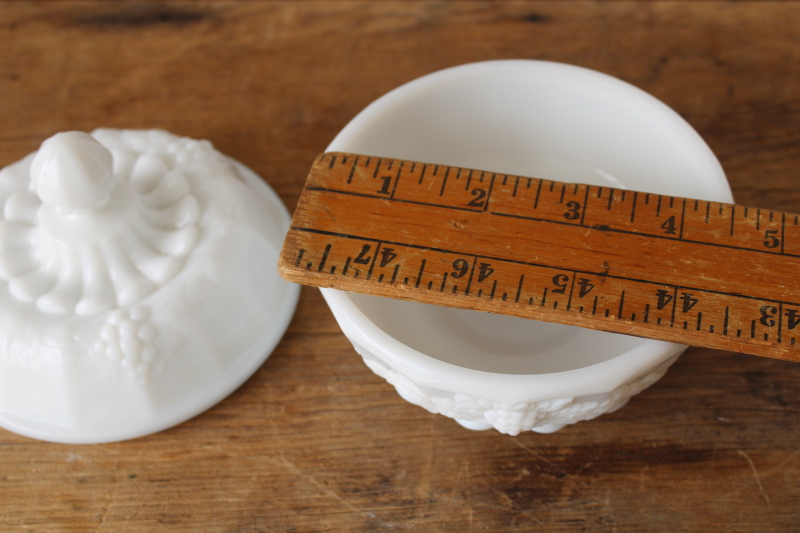photo of Westmoreland paneled grapes puff box or candy dish w/ lid, vintage milk glass  #5