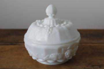 catalog photo of Westmoreland paneled grapes puff box or candy dish w/ lid, vintage milk glass 