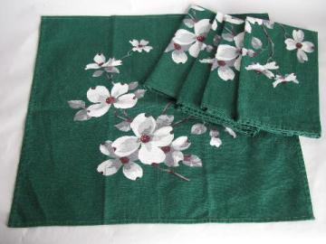 catalog photo of Wilendure vintage cotton napkins for kitchen tablecloth, flowers on green print