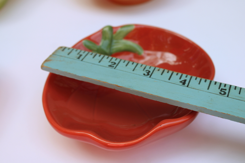 photo of Williams Sonoma heirloom tomato bowls set, red, orange, yellow, green tomatoes #2