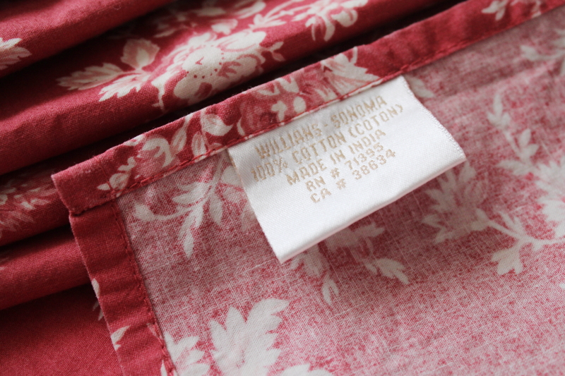 photo of Williams Sonoma modern rustic red & white chintz floral bouquet roses print cotton napkins set of 6 #2