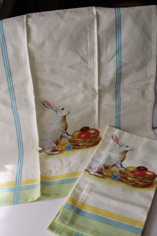 photo of Williams Sonoma print cotton kitchen dish tea towels, Easter bunny vintage style graphics #3