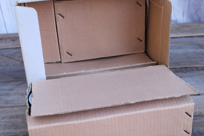 photo of Willow blue & white china new in box Johnson Bros 20 piece set for 4, vintage 2004 #12