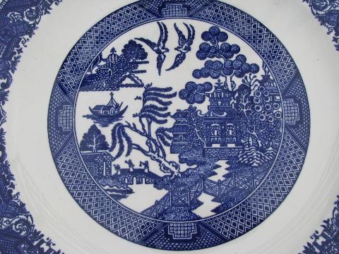 photo of WillowWare vintage Blue Willow pattern cake or chop plate, Royal china #2