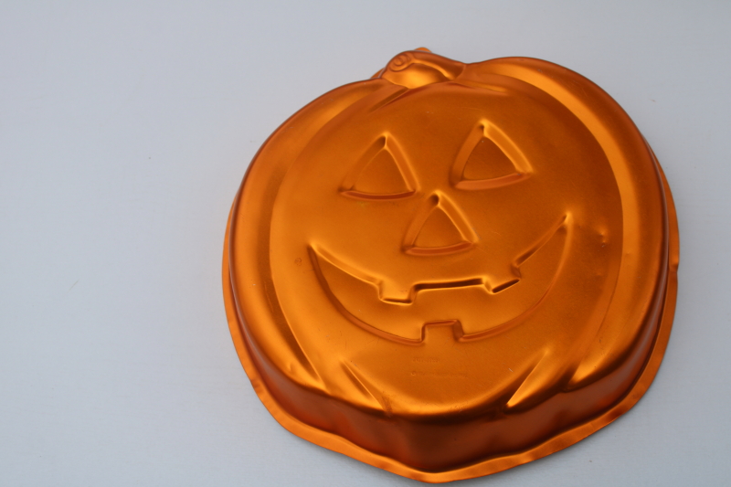 photo of Wilton Halloween jack o lantern cake pan, orange aluminum baking pan mold  #1