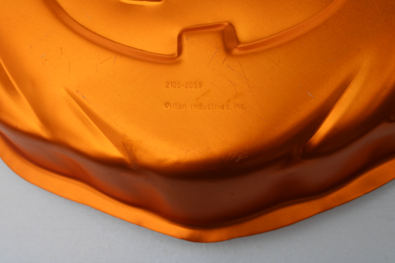 photo of Wilton Halloween jack o lantern cake pan, orange aluminum baking pan mold  #2