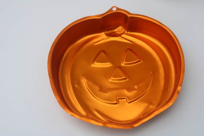 photo of Wilton Halloween jack o lantern cake pan, orange aluminum baking pan mold  #4