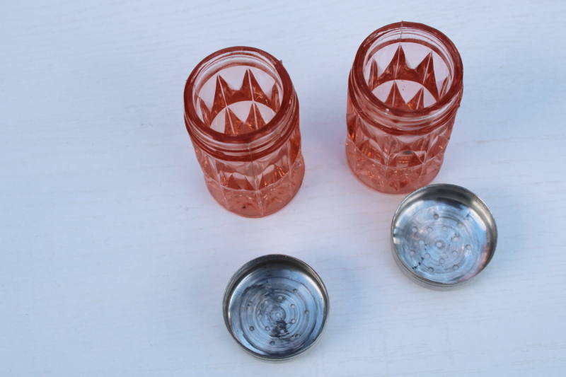 photo of Windsor diamond pattern vintage pink depression glass salt & pepper shakers, 1930s Jeannette glass #5