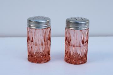  Windsor diamond pattern vintage pink depression glass salt & pepper shakers, 1930s Jeannette glass