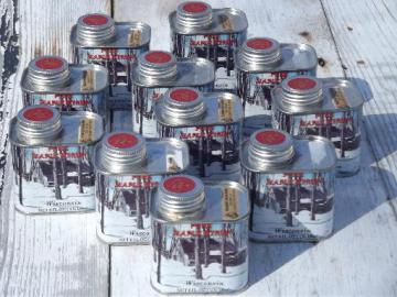 catalog photo of Wisconsin maple syrup tins, lot of old metal litho cans 80s vintage