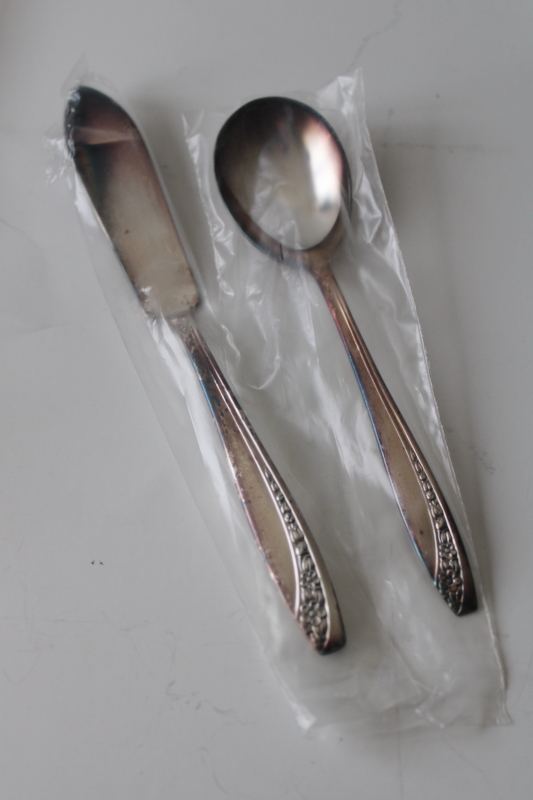 photo of Wm Rogers International silver plate flatware 1950s vintage mint in box set Queen Mary Starlight #12