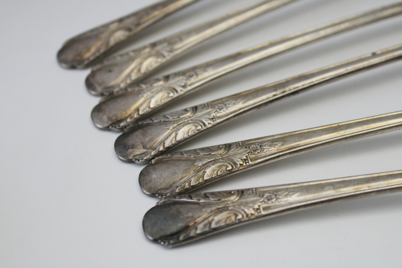 photo of Wm Rogers Oneida Avalon pattern silver plate flatware, 1940s vintage grille luncheon forks  #1