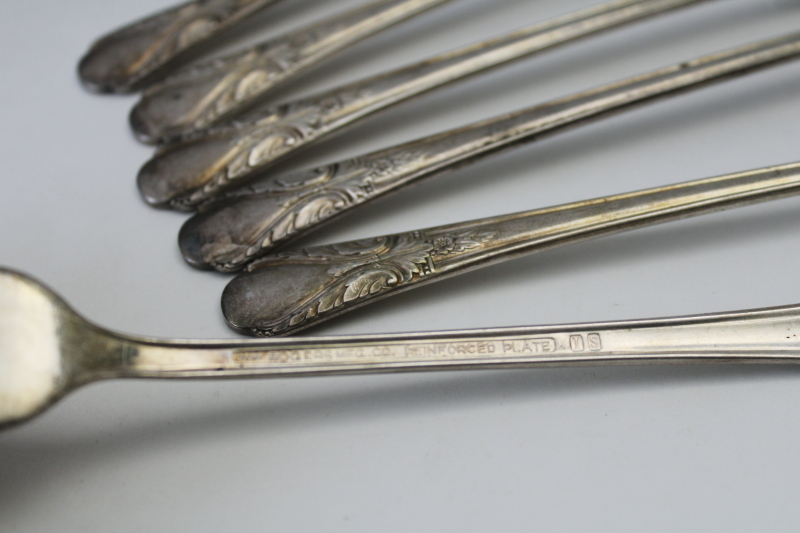 photo of Wm Rogers Oneida Avalon pattern silver plate flatware, 1940s vintage grille luncheon forks  #2