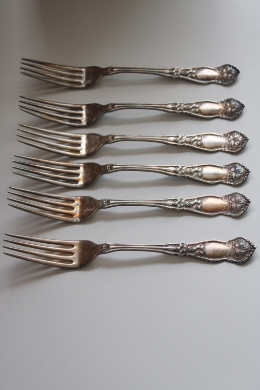 photo of Wm Rogers orange blossom pattern dinner forks circa 1910, antique silver plated flatware #1