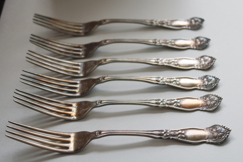 photo of Wm Rogers orange blossom pattern dinner forks circa 1910, antique silver plated flatware #2