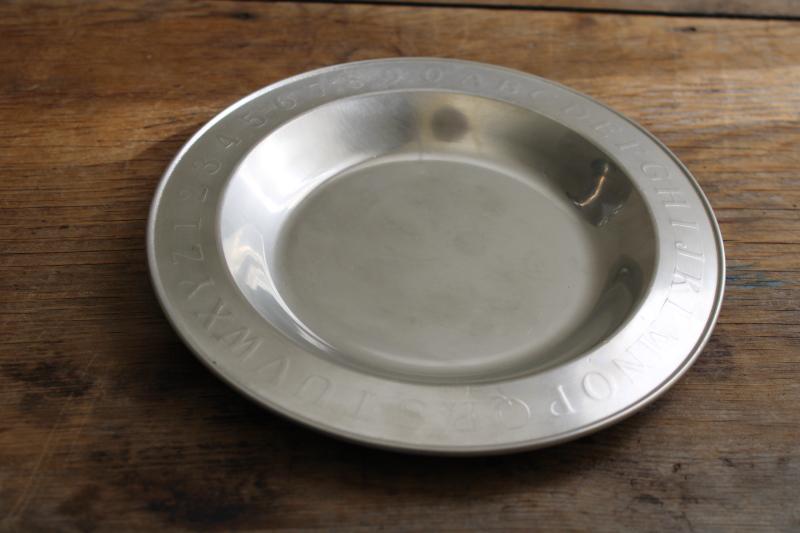 photo of Woodbury Pewter child's plate, baby's first plate alphabet letters border #1