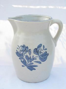 catalog photo of Yorktowne Pfaltzgraff blue & white stoneware pottery pitcher