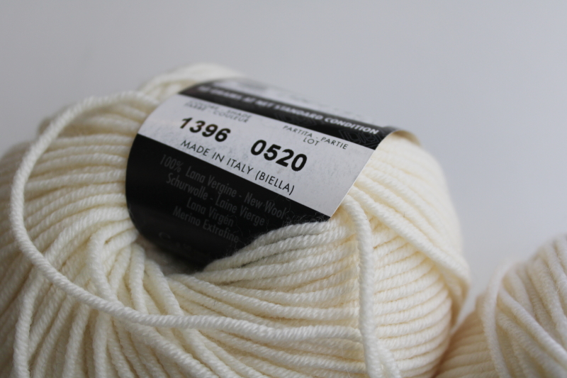 photo of Zara extra fine merino superwash wool yarn, ivory or cream two different dye lots  #5