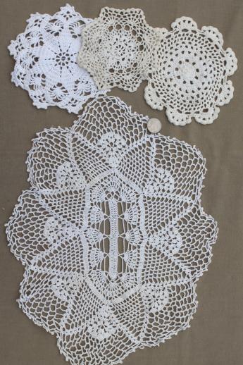 photo of all white & ivory vintage linens lot, lace table runners, crochet lace doilies #2