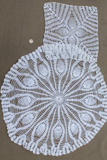 photo of all white & ivory vintage linens lot, lace table runners, crochet lace doilies #5