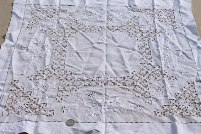 photo of all white work vintage crochet lace & linens lot, doilies, table mats & centerpieces #2