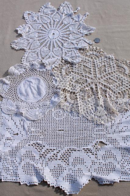 photo of all white work vintage crochet lace & linens lot, doilies, table mats & centerpieces #5