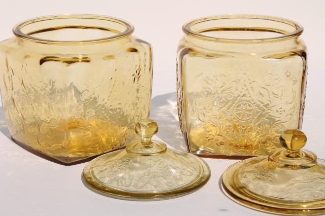 photo of amber yellow depression glass cookie biscuit jars, Indiana Recollection & Federal Madrid #4