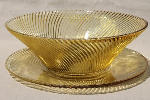 photo of amber yellow depression glass salad bowl & serving plate, Federal glass Diana  #1