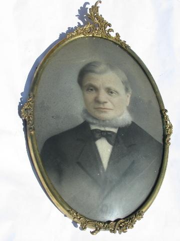 photo of antique 1800s Civil War era portraits domed glass&ornate metal frames #2