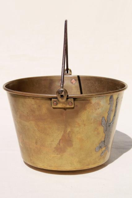photo of antique 1800s vintage Hayden's Waterbury brass bucket, cooking pot kettle w/ bail handle #8